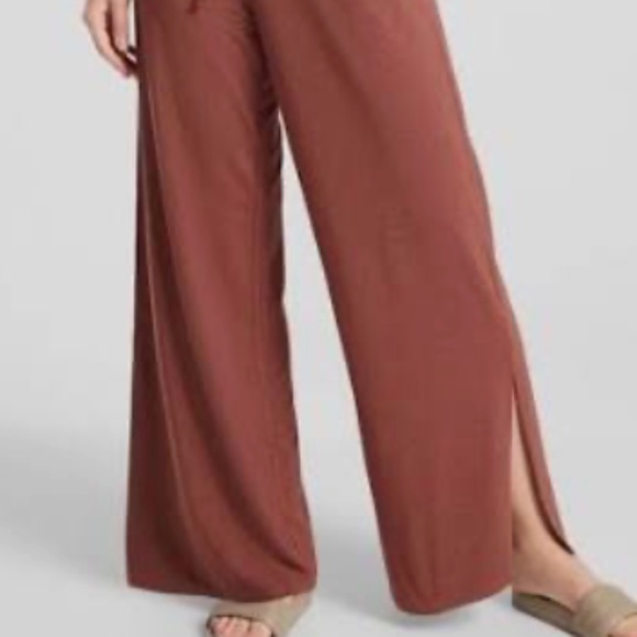 Athleta Drawstring Sleeveless Wide-Leg Coastal Romper in Rust/Brown | Size 0 - Picture 2 of 7